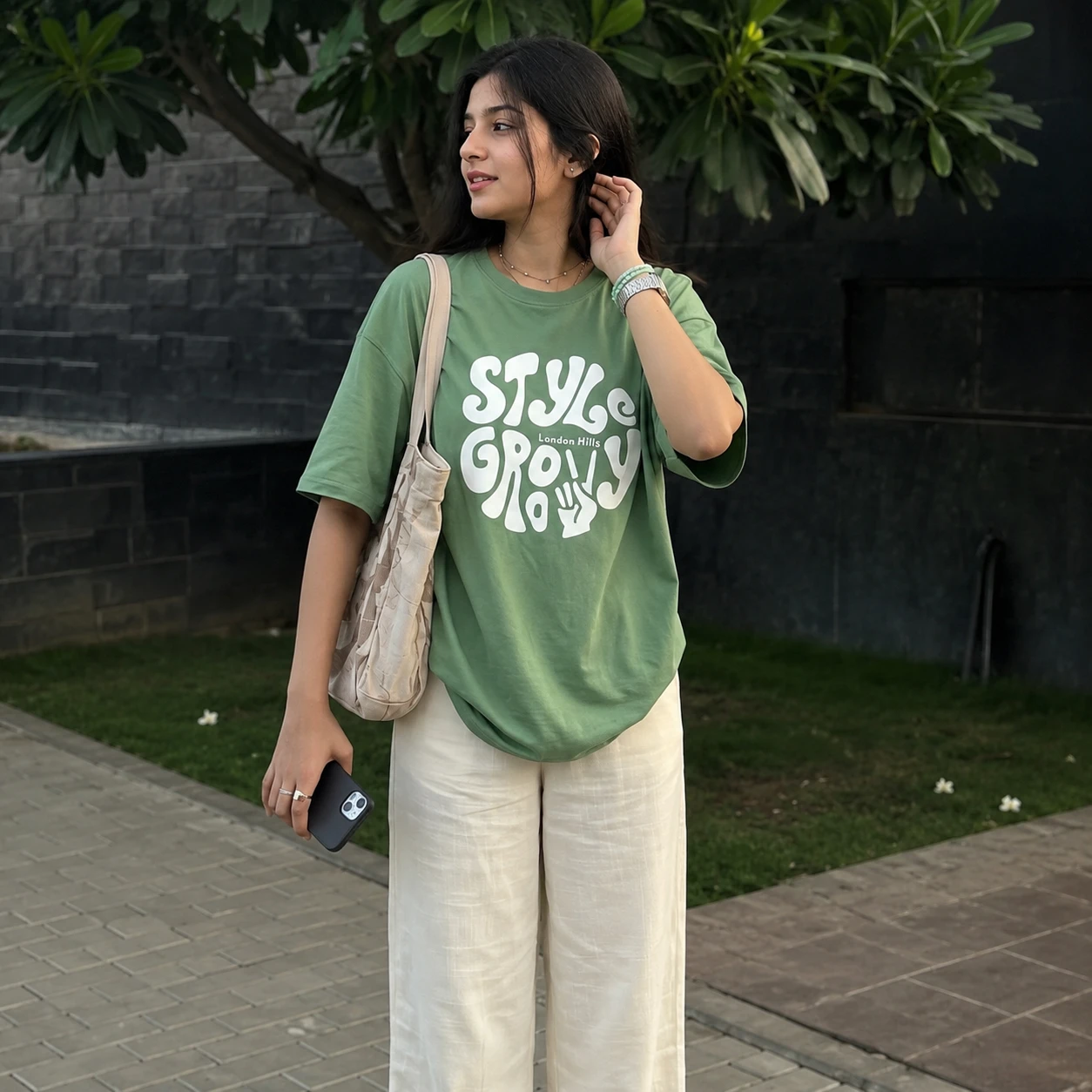 Drop Shoulder T-Shirt (London Hills)