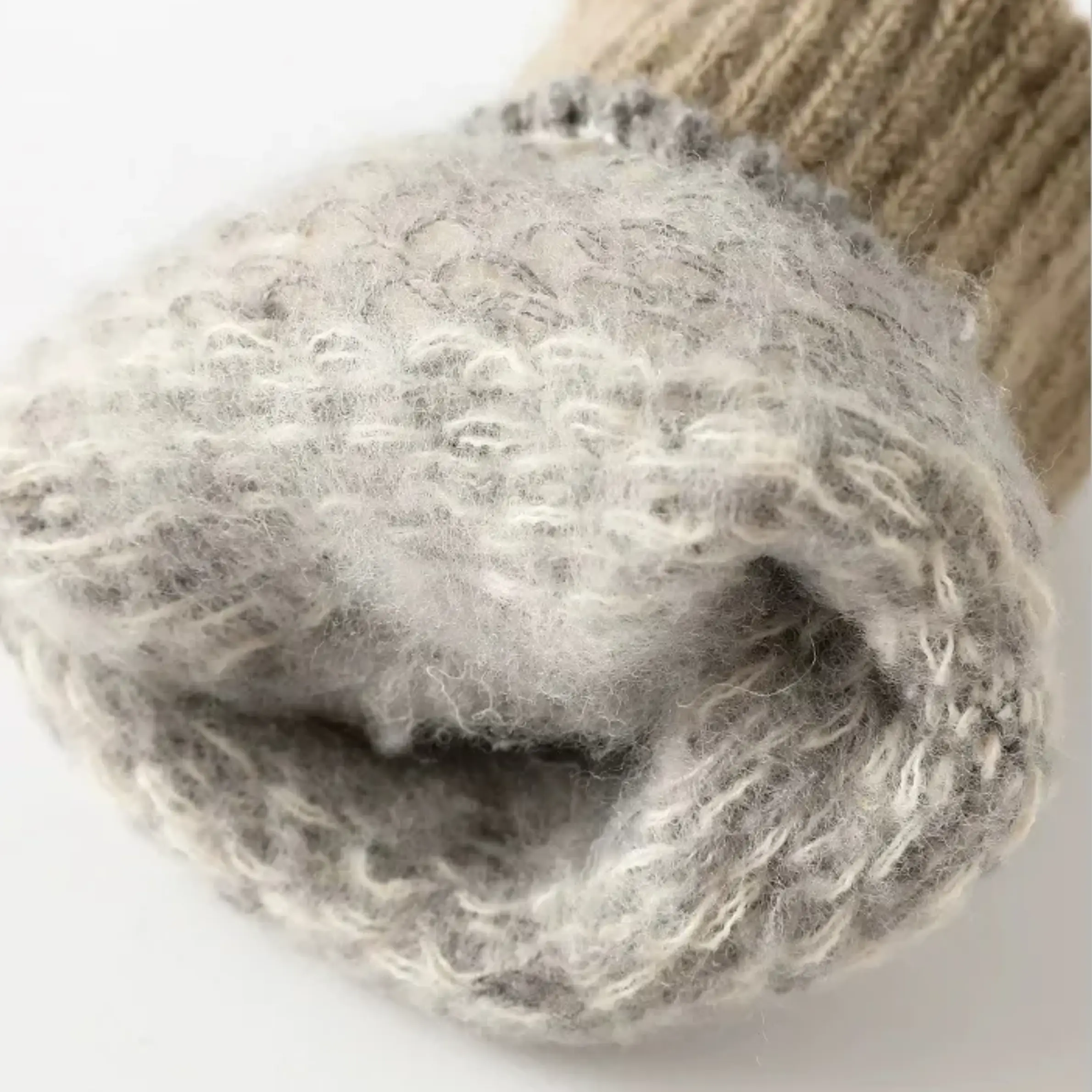 Fleece-Lined Winter Gloves - Gray